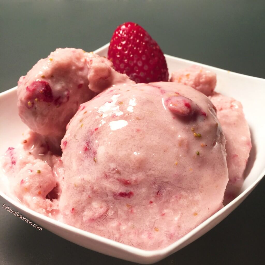 strawberry cheesecake ice cream