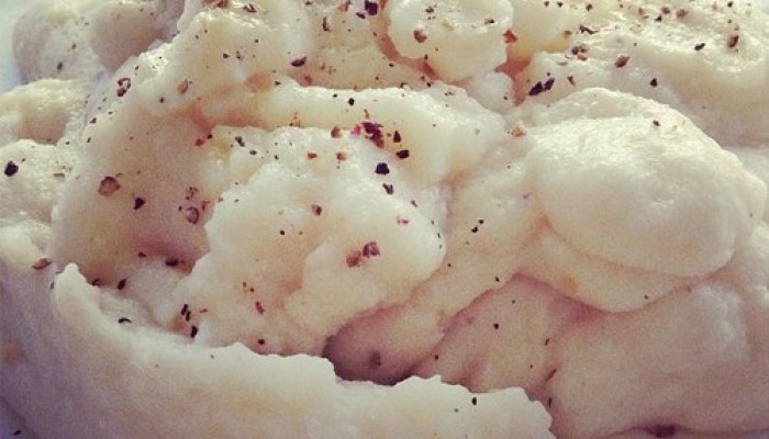 Cauliflower Mashed Fauxtatoes