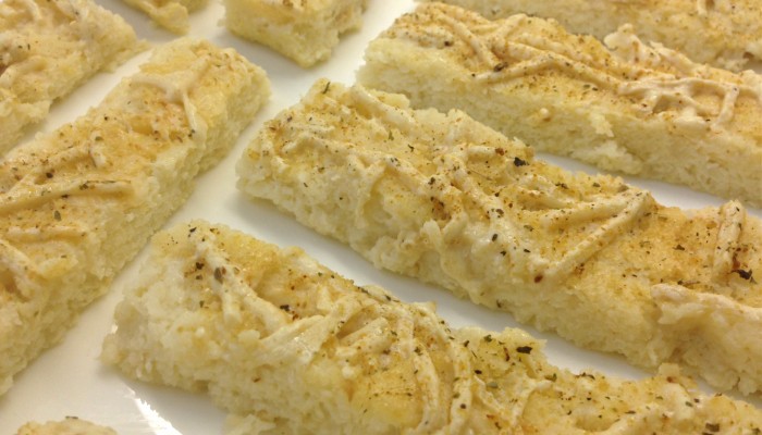 Cheesy Garlic Cauliflower Breadsticks