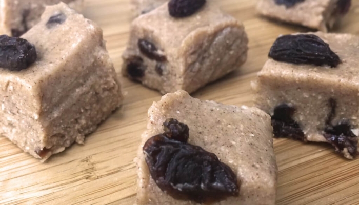 Cinnamon Raisin Fudge