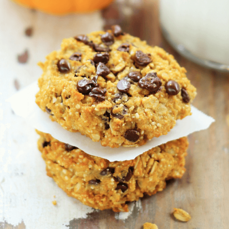 pumpkin chocolate chip oatmeal cookies